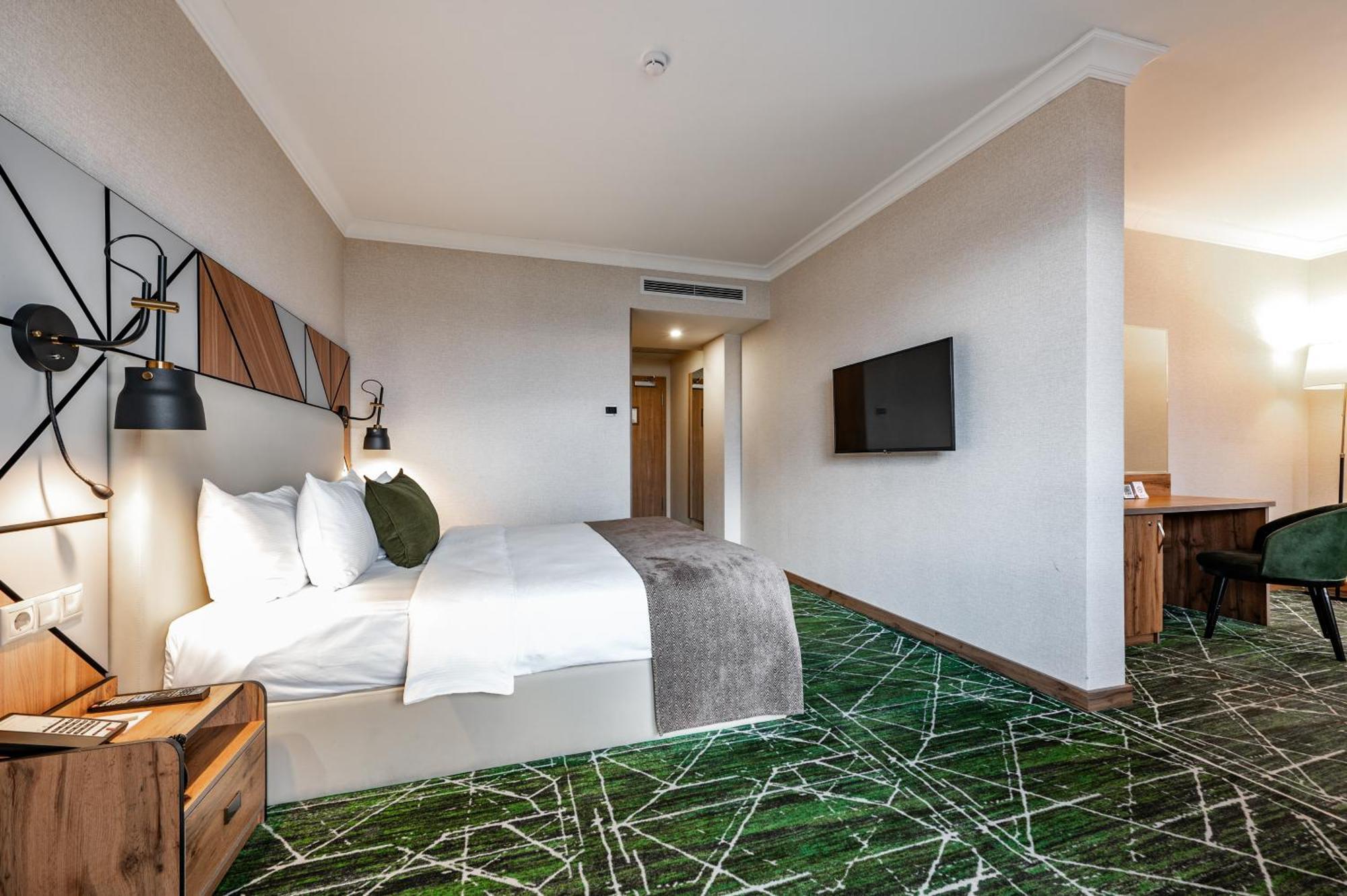 Готель Wyndham Garden Burabay Екстер'єр фото